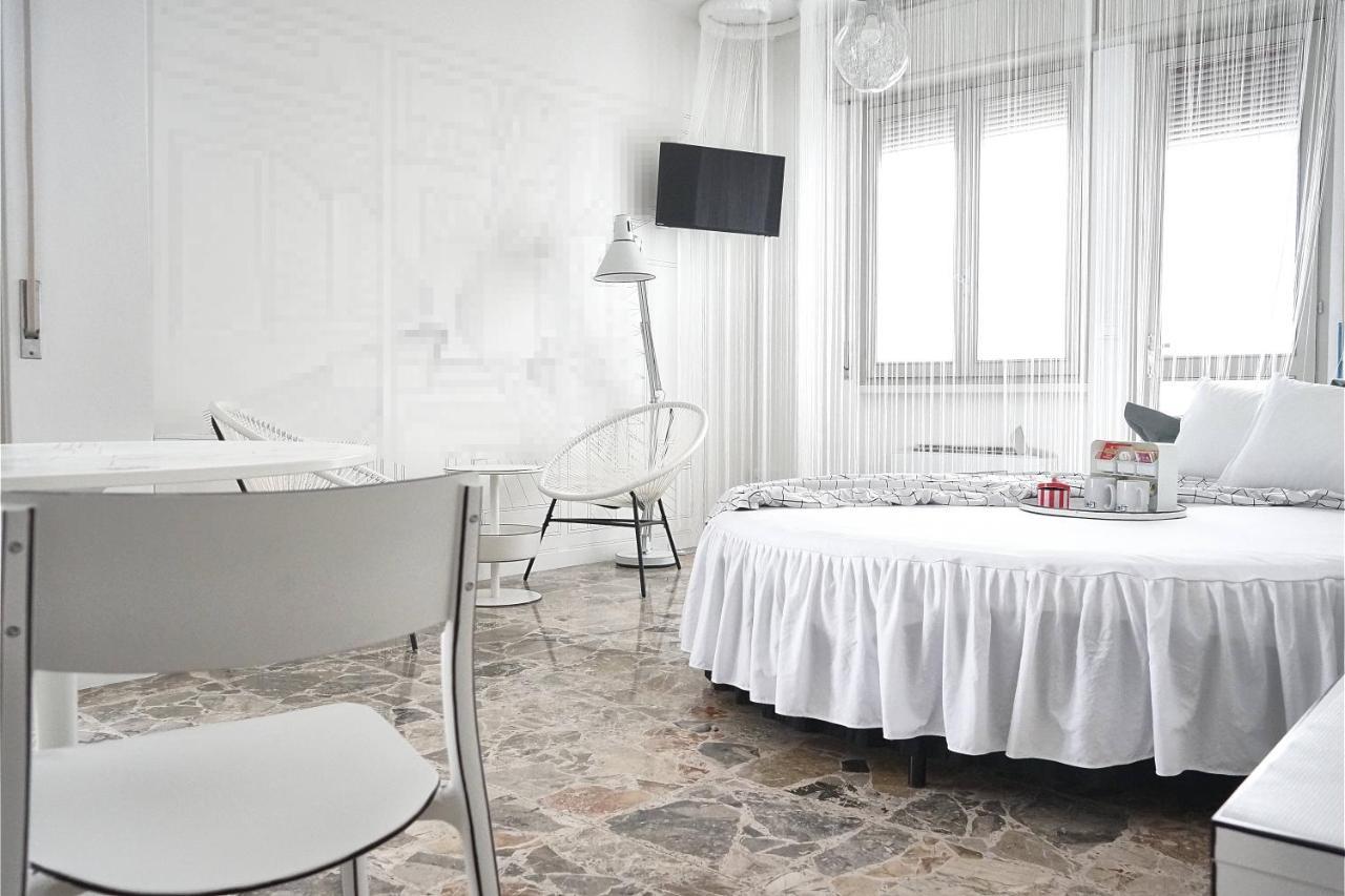Bb Sharingloft Sirmione B&B 외부 사진
